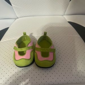 American Girl Jess McConell 2006 green pink shoes for an 18” doll